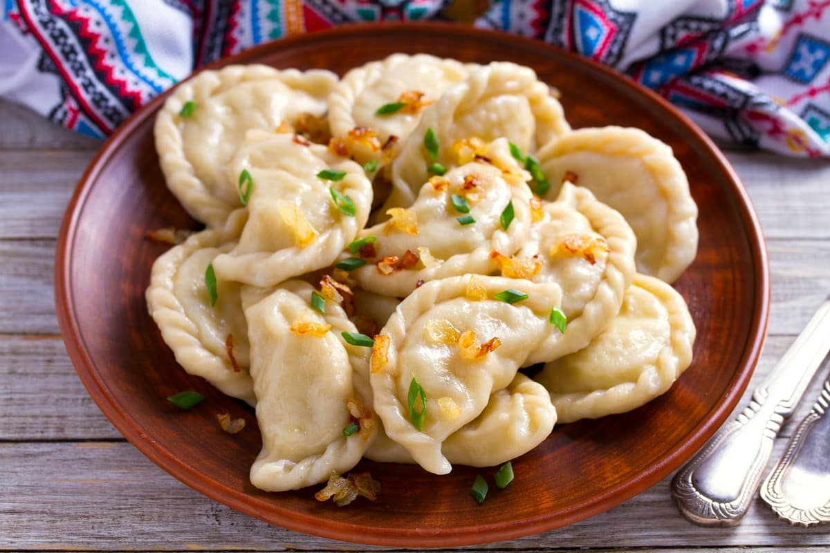 półmisek z pierogami